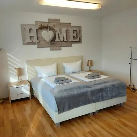 J&l Industrie Nord Apartamento *